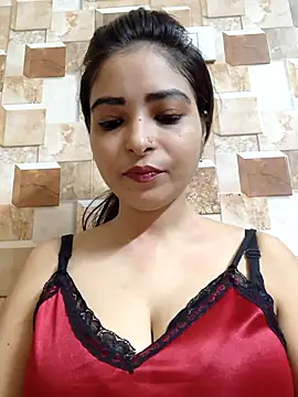 Snapshot of QUEEN-ADITI chatting on 09/29/25, 03:17 QUEEN-ADITI online show from 09/29/25, 03:17