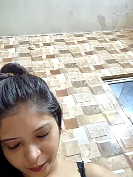 Snapshot of QUEEN-ADITI chatting on 11/03/25, 01:51 QUEEN-ADITI online show from 11/03/25, 01:51