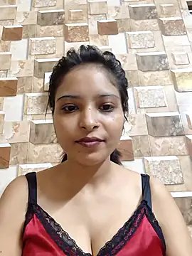 Snapshot of QUEEN-ADITI chatting on 12/02/25, 03:40 QUEEN-ADITI online show from 12/02/25, 03:40