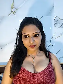 Snapshot of QUEEN-ADITI chatting on 04/08/26, 05:57 QUEEN-ADITI online show from 04/08/26, 05:57