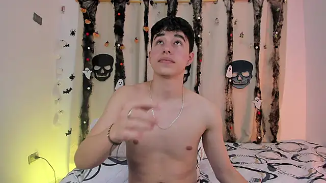 mrhot night online show from 10/24/25, 11:12