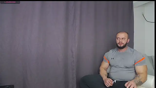 RickyMiami1 online show from 11/08/25, 04:51