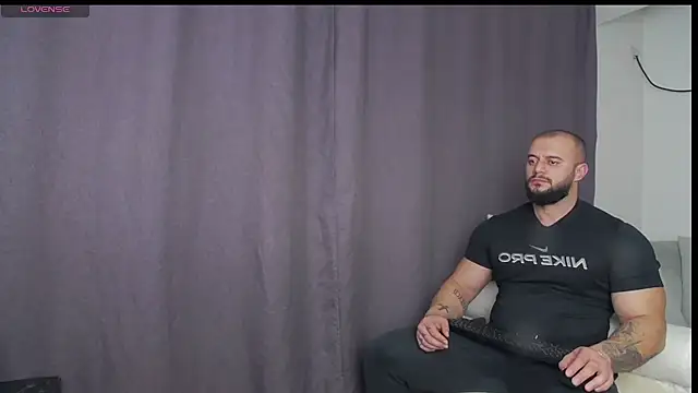 RickyMiami1 online show from 11/24/25, 06:29