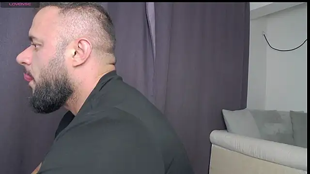 RickyMiami1 online show from 06/03/26, 05:40