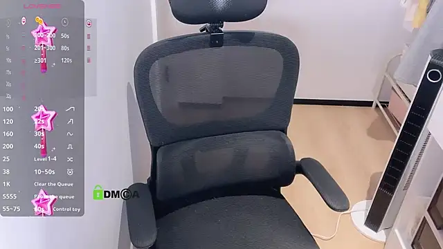 Snapshot of Zora_888 chatting on 09/16/25, 05:03 Zora 888 online show from 09/16/25, 05:03