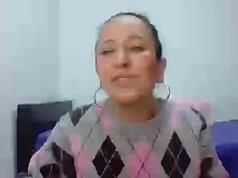 leah susman online show from 09/23/25, 01:41