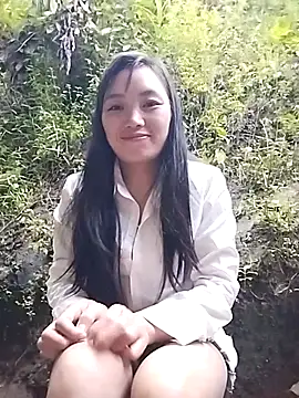 susu-00 online show from 09/24/25, 11:41