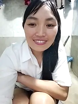 susu-00 online show from 10/12/25, 03:44