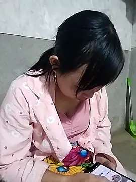 susu-00 online show from 10/20/25, 03:23