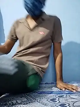 YourTarzan online show from 09/13/25, 02:44