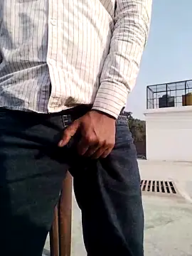 YourTarzan online show from 12/04/25, 09:40