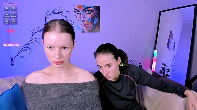 Snapshot of khloebeauty chatting on 10/18/25, 07:14 khloebeauty online show from 10/18/25, 07:14