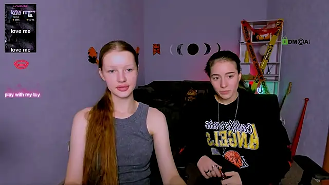 Snapshot of khloebeauty chatting on 10/26/25, 08:26 khloebeauty online show from 10/26/25, 08:26