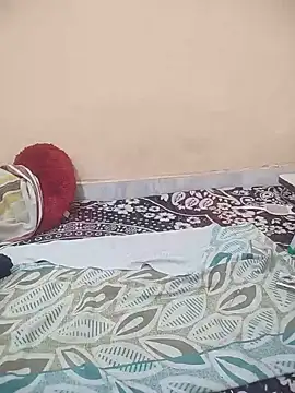 Snapshot of meenu_bhabhi547 chatting on 05/27/26, 07:16 meenu bhabhi547 online show from 05/27/26, 07:16