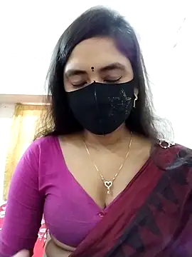 Puja-Rane online show from 04/11/26, 06:51