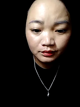 Snapshot of lusy-000 chatting on 10/01/25, 02:28 lusy-000 online show from 10/01/25, 02:28