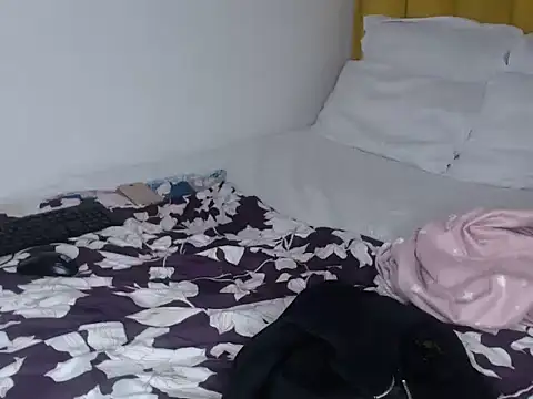 Bella 2025 online show from 04/11/26, 07:45