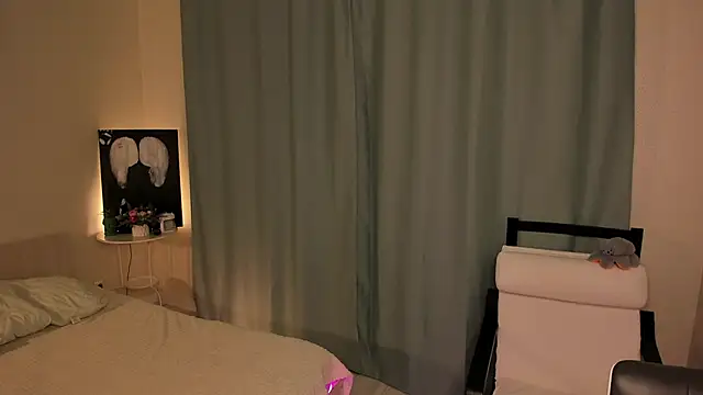 Chloeee4200 online show from 11/21/25, 01:43