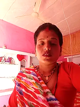 Snapshot of Rupali_hot chatting on 12/17/25, 09:48 Rupali hot online show from 12/17/25, 09:48