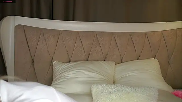 MarciDarugar online show from 10/04/25, 05:22