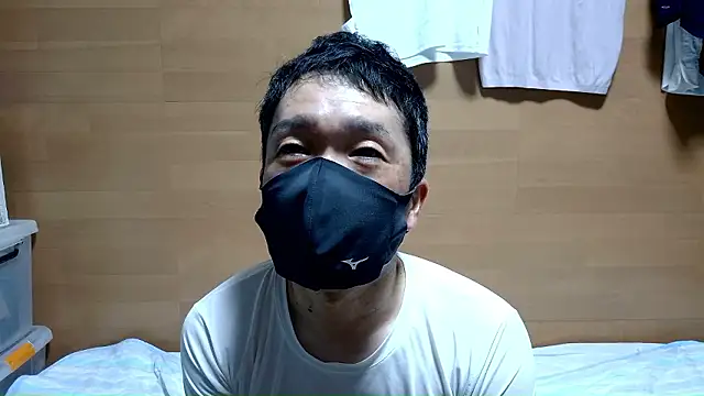 Snapshot of erosuke9 chatting on 06/18/26, 12:20 erosuke9 online show from 06/18/26, 12:20