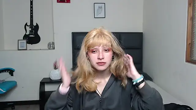 Amnesia  online show from 10/30/25, 02:29