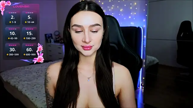 Veronica Larsson online show from 07/03/26, 04:46