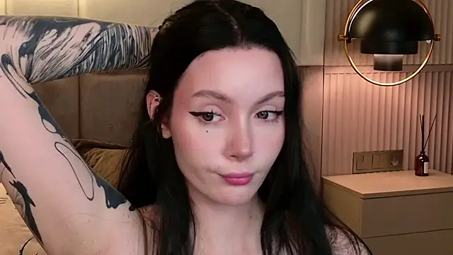 Goldy Stark online show from 02/18/26, 09:00