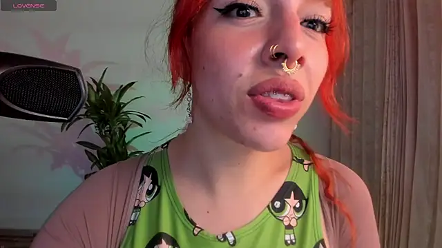 Snapshot of bri_von_dhara__ chatting on 09/14/25, 03:22 bri von dhara   online show from 09/14/25, 03:22
