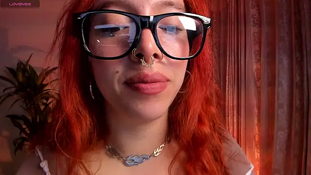 Snapshot of bri_von_dhara__ chatting on 09/22/25, 10:50 bri von dhara   online show from 09/22/25, 10:50