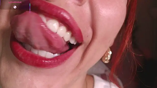 Snapshot of bri_von_dhara__ chatting on 03/13/26, 10:16 bri von dhara online show from 03/13/26, 10:16