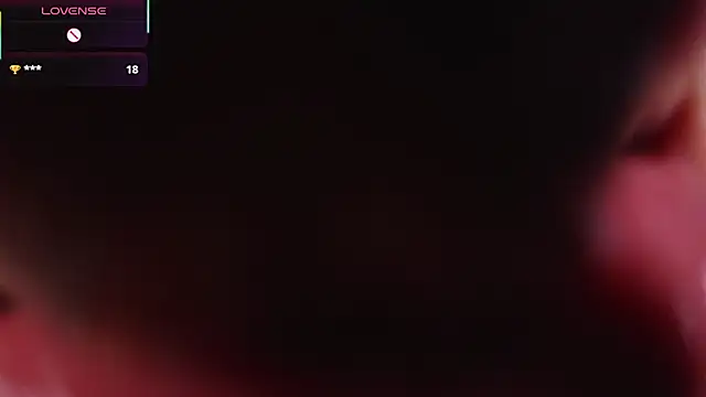 Snapshot of bri_von_dhara__ chatting on 04/13/26, 11:27 bri von dhara online show from 04/13/26, 11:27