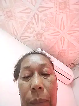 Naomi-Mature online show from 12/23/25, 08:23