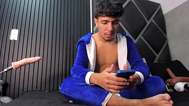 Snapshot of maximiliano_jam chatting on 09/21/25, 03:52 maximiliano jam online show from 09/21/25, 03:52