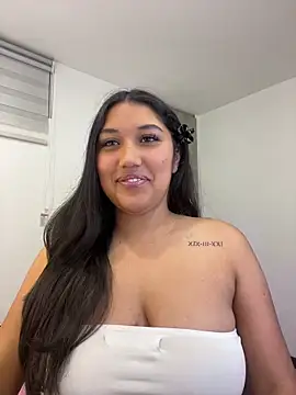 SharaRous online show from 05/30/26, 01:25
