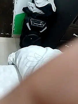 Snapshot of Sexopiperico chatting on 04/07/26, 01:11 Sexopiperico online show from 04/07/26, 01:11