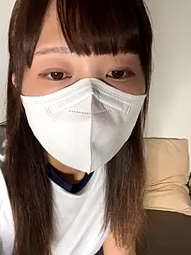 Snapshot of erokami36 chatting on 09/16/25, 04:08 erokami36 online show from 09/16/25, 04:08