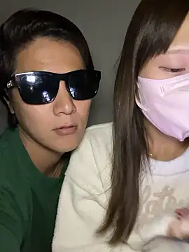 Snapshot of erokami36 chatting on 10/21/25, 03:29 erokami36 online show from 10/21/25, 03:29