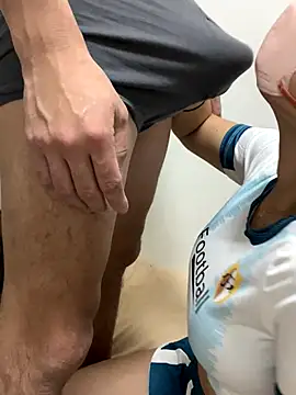 Snapshot of erokami36 chatting on 10/29/25, 02:30 erokami36 online show from 10/29/25, 02:30