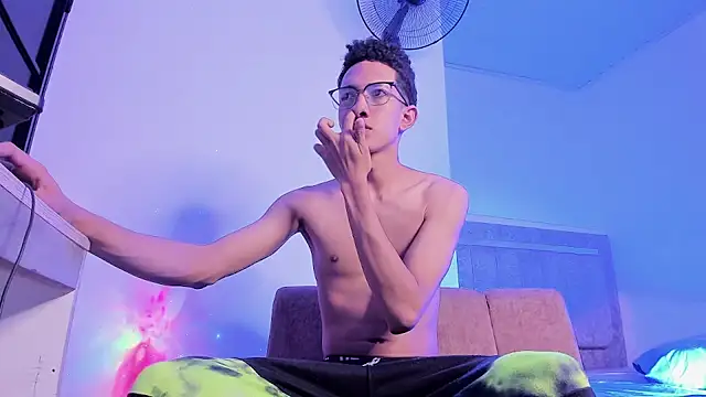 Cj davis  online show from 09/15/25, 03:56