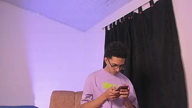 Cj davis  online show from 10/18/25, 05:54