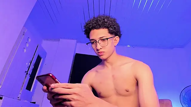 Snapshot of Cj_davis_ chatting on 03/27/26, 03:12 Cj davis online show from 03/27/26, 03:12