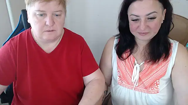 Bertie Adeline online show from 09/15/25, 07:19