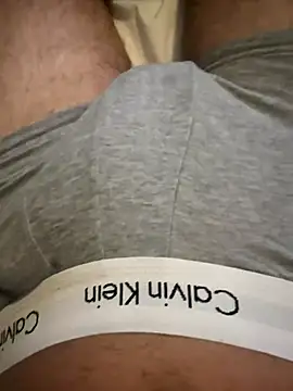 Snapshot of whagseu12 chatting on 10/04/25, 07:28 whagseu12 online show from 10/04/25, 07:28