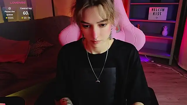   grace   online show from 10/13/25, 10:26