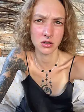 Snapshot of __grace__ chatting on 02/23/26, 10:34 grace online show from 02/23/26, 10:34