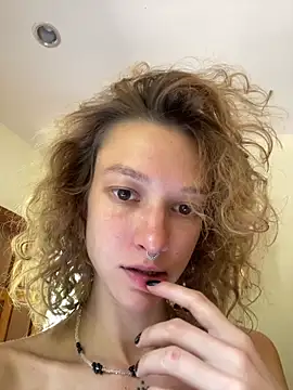 Snapshot of __grace__ chatting on 02/27/26, 04:01 grace online show from 02/27/26, 04:01