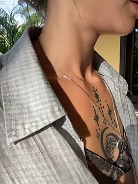 Snapshot of __grace__ chatting on 03/17/26, 10:18 grace online show from 03/17/26, 10:18