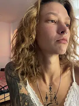   grace   online show from 04/29/26, 05:22