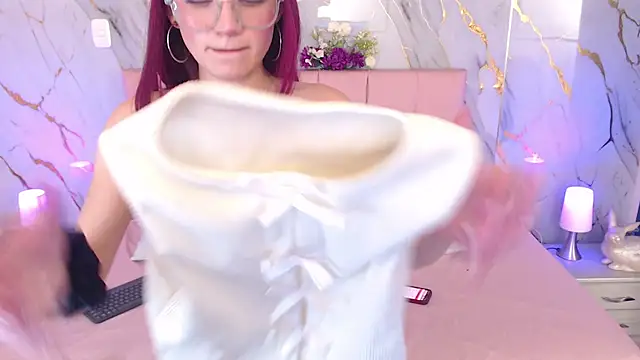 Red kytty6 online show from 05/23/26, 03:45